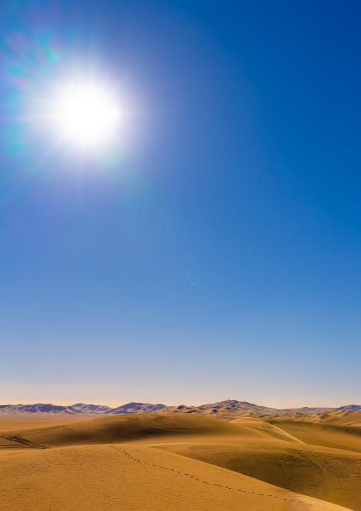 Sand dunes in Sahara desert, North Africa, Erg Admer, Algeria