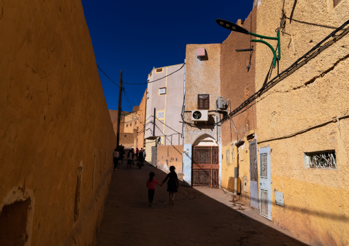 Ksar El Atteuf street, North Africa, Ghardaia, Algeria