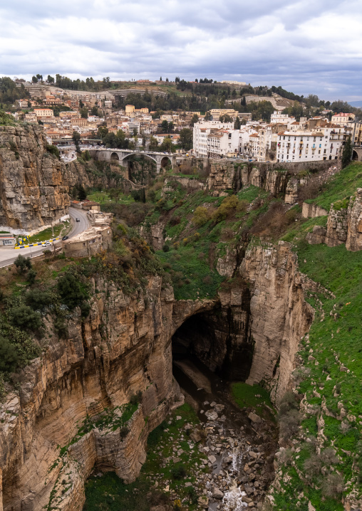 City on the edge of the canyon, North Africa, Constantine, Algeria