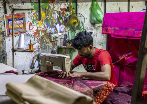 Block printing workshop in Dhaka New Market, Dhaka Division, Dhaka, Bangladesh