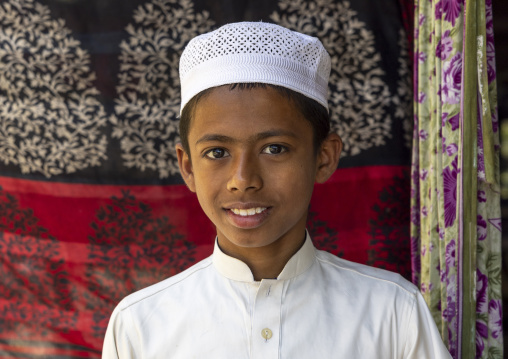 Portrait of a smiling bangladeshi muslim boy, Rajshahi Division, Puthia, Bangladesh