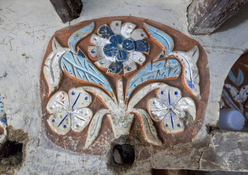 Plasterwork decorations in an old house, Rajshahi Division, Manda, Bangladesh