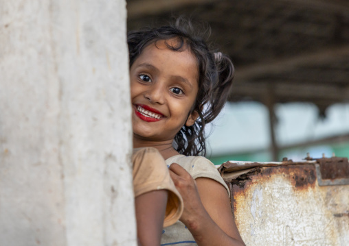 Portrait of a smiling bangladeshi girl, Chittagong Division, Cox's Bazar Sadar, Bangladesh