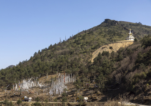 Chele la Pass stupa, Wangchang Gewog, Paro, Bhutan