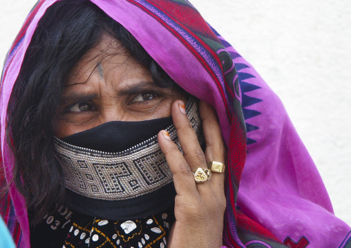 Veiled Rashaida eritrean tribe woman, Northern Red Sea, Massawa, Eritrea