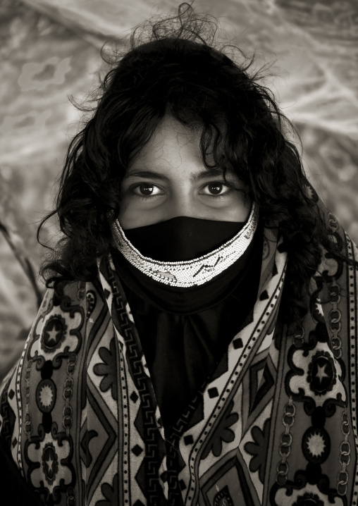 Portrait of a veiled Rashaida tribe young woman, Northern Red Sea, Massawa, Eritrea