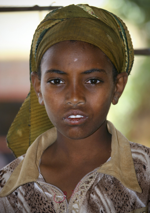 Portrait of a beautiful eritrean girl with headwear, Debub, Senafe, Eritrea