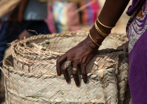 Eritrean woman selling wowen webs at the monday market, Semien-Keih-Bahri, Keren, Eritrea