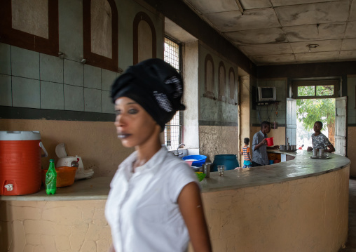 Waitress in a bar, Semien-Keih-Bahri, Keren, Eritrea