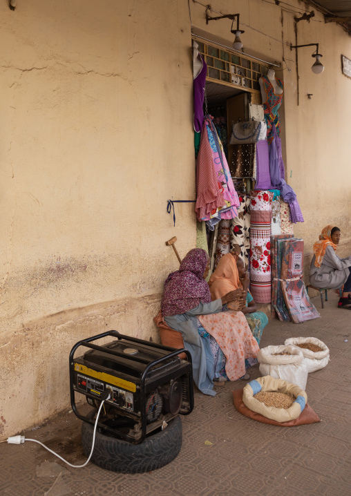 Generator for emergency electric power in front of a shop, Central region, Asmara, Eritrea