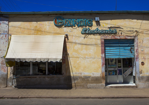 Old italian Grunding shop, Central Region, Asmara, Eritrea