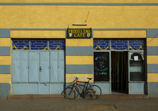 Modelina cafe, Debub, Dekemhare, Eritrea