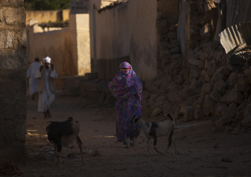 Eritrean woman walking in the street, Anseba, Keren, Eritrea