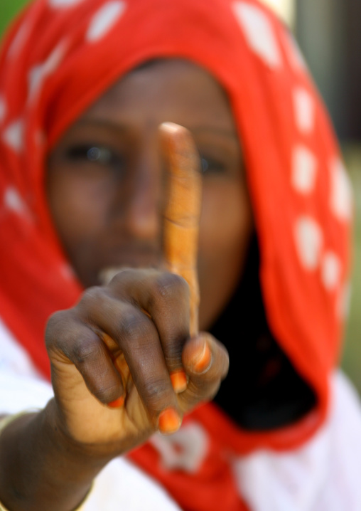 Eritrean woman refusing the picture, Debub, Senafe, Eritrea