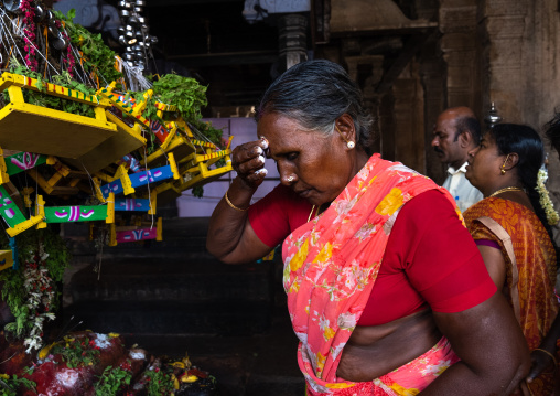 Yellow cradles for fertility in Sri Ranganathaswamy Temple, Tamil Nadu, Tiruchirappalli, India