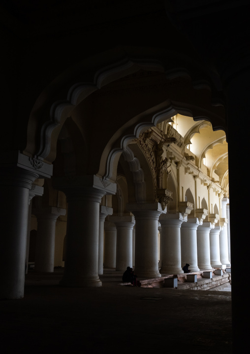 Pillared hall of Thirumalai Nayakar Palace, Tamil Nadu, Madurai, India