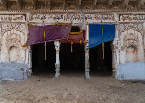 Ramgopal Chhatri cenotaph, Rajasthan, Ramgarh Shekhawati, India