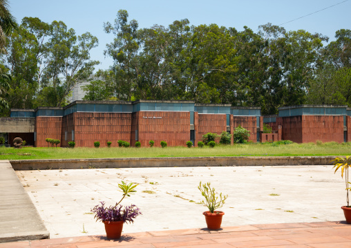 Fine art museum at Panjab University by Le Corbusier, Punjab State, Chandigarh, India