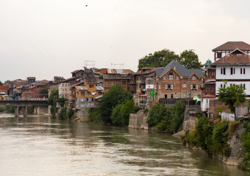 Kashmiri heritage buildings along Jhelum River, Jammu and Kashmir, Srinagar, India