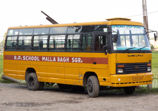 Yellow school bus, Jammu and Kashmir, Ganderbal, India