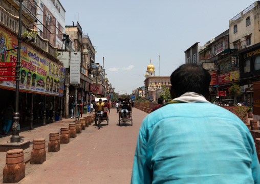 Rickshaw driver in old Delhi, Delhi, New Delhi, India