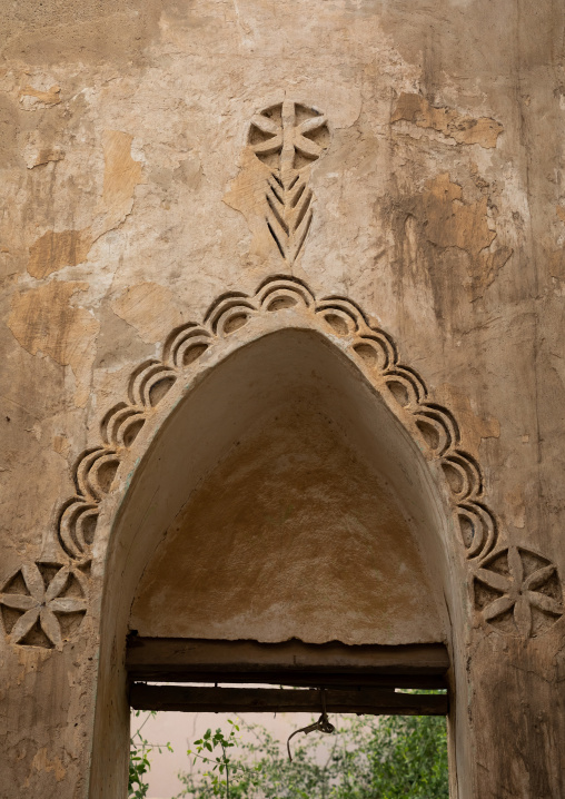 Farasani house with gypsum decoration and frescoes, Jazan Province, Farasan, Saudi Arabia