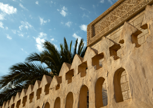 Doorway gypsum decoration of Ahmed Munawar Refa house, Jazan Province, Farasan, Saudi Arabia