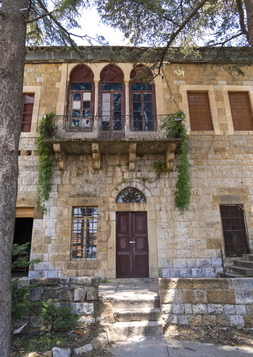 Old traditional lebanese house, North Governorate, Hasroun, Lebanon