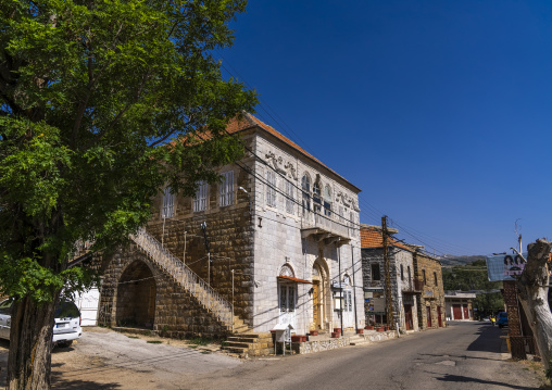 Old traditional lebanese house in a village, North Governorate of Lebanon, Hadath El Jebbeh, Lebanon