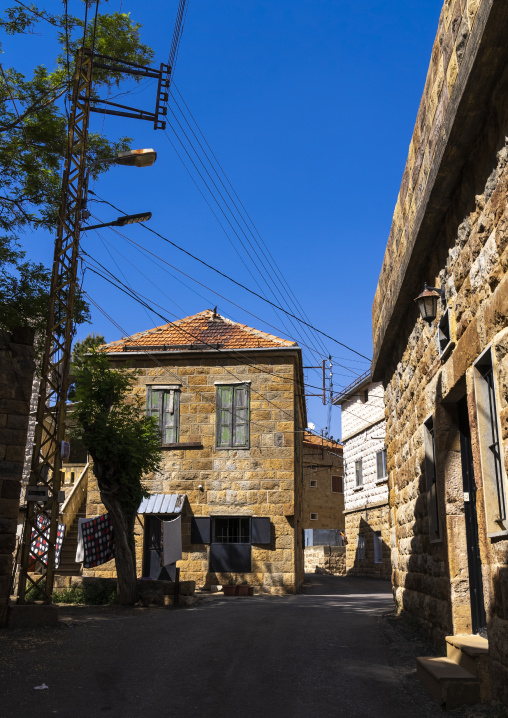 Old traditional lebanese house in a village, North Governorate of Lebanon, Hadath El Jebbeh, Lebanon