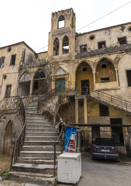 Old traditional abandoned lebanese house, North Governorate, Tripoli, Lebanon