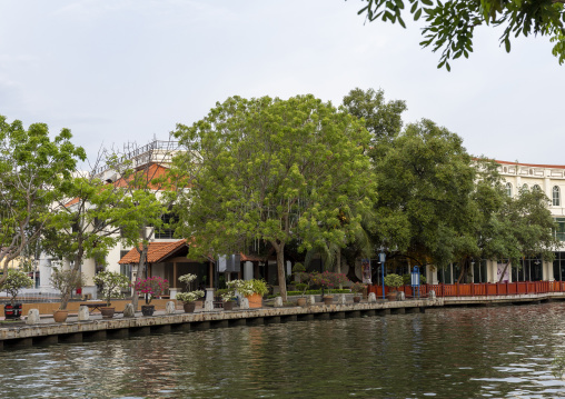 The riverfront with heritage houses, Melaka State, Malacca, Malaysia