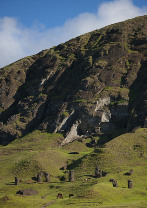 Moais in rano raraku, Easter Island, Hanga Roa, Chile