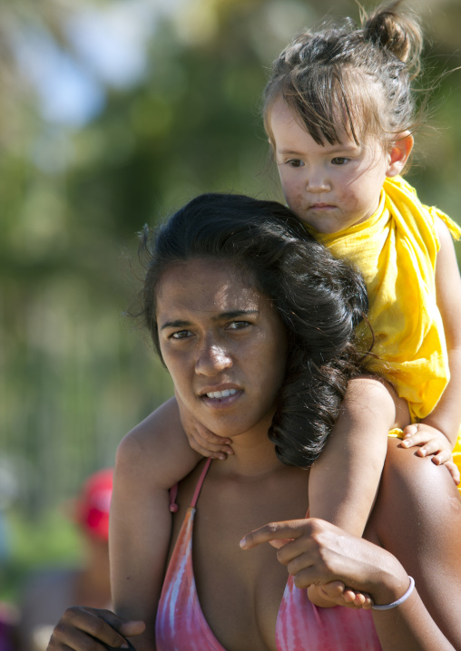 Mother and baby anakena beach, Easter Island, Hanga Roa, Chile