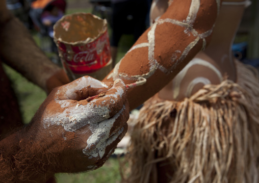 Kiea body painting during tapati festival, Easter Island, Hanga Roa, Chile