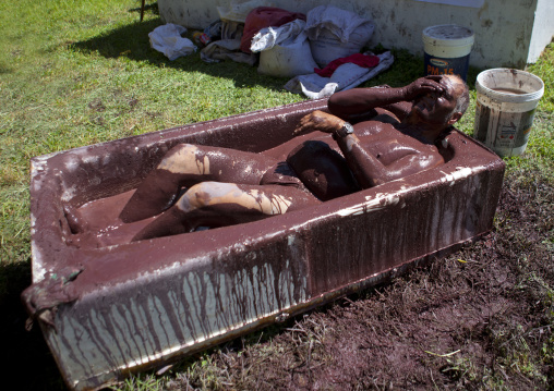 Kiea body painting during tapati festival, Easter Island, Hanga Roa, Chile