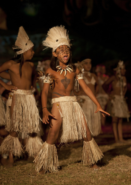 Dances during tapati festival, Easter Island, Hanga Roa, Chile