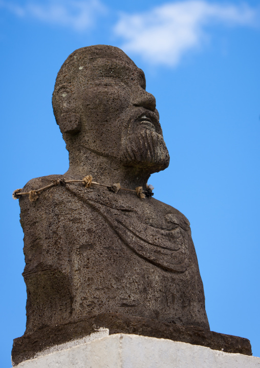 Atamu tekena statue, Easter Island, Hanga Roa, Chile