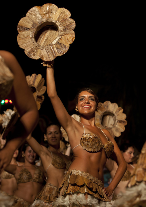 Traditional dances during tapati festival, Easter Island, Hanga Roa, Chile