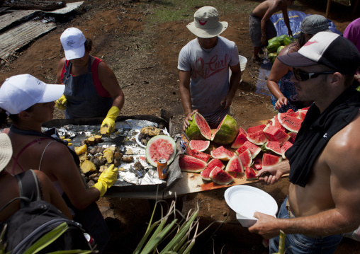 Free food during tapati, Easter island, Chile, Easter Island, Hanga Roa, Chile