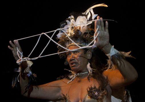 Kai kai strings competition, Easter Island, Hanga Roa, Chile