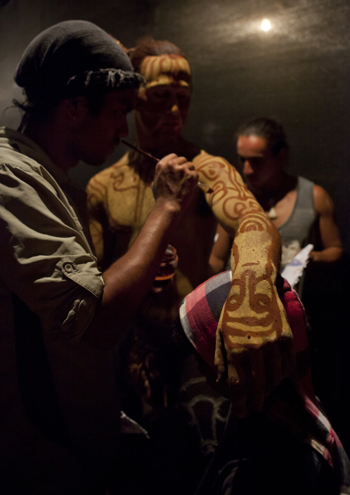 Takona body painting competition during tapati festival, Easter Island, Hanga Roa, Chile