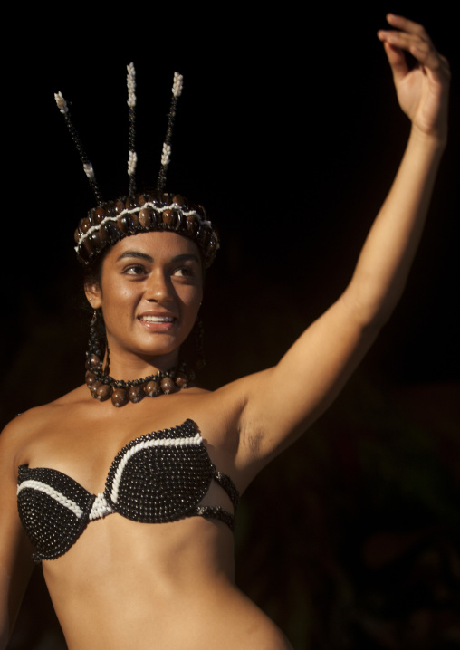 Lili Pate during tapati festival, Easter Island, Hanga Roa, Chile