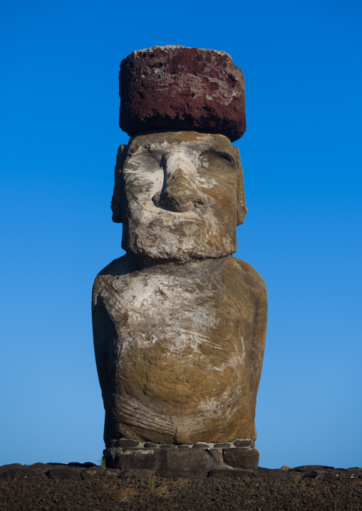 Monolithic moai statue at ahu tongariki, Easter Island, Hanga Roa, Chile