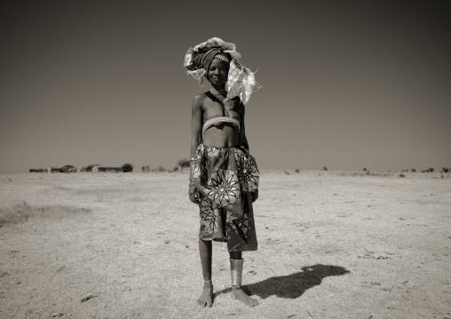 Mucabale Woman, Hale Village, Angola