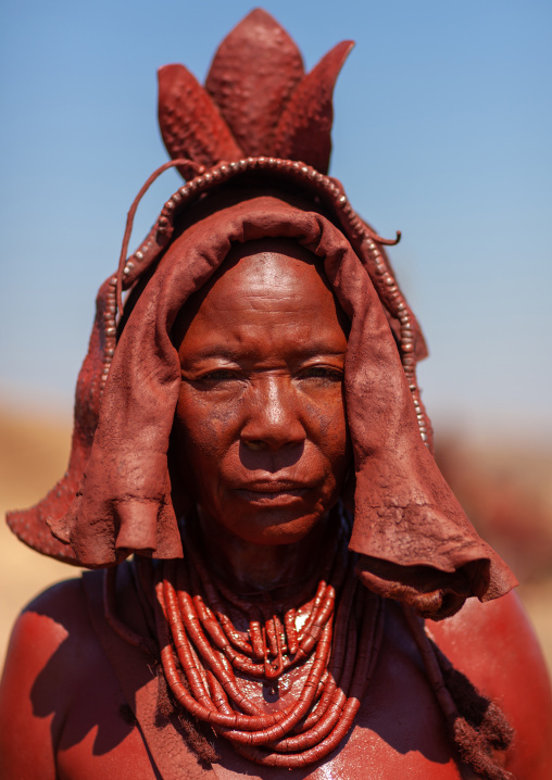 Portrait of a Himba tribe woman covered with otjize, Cunene Province, Oncocua, Angola