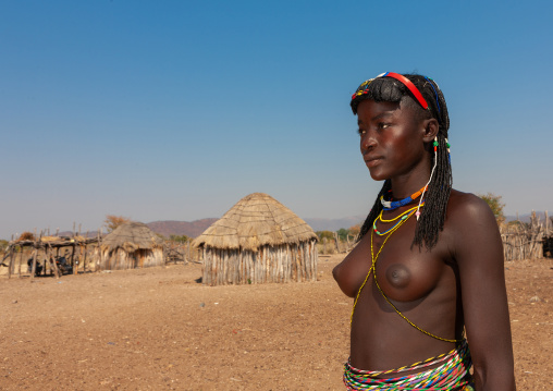 Portrait of a Muhacaona tribe woman, Cunene Province, Oncocua, Angola