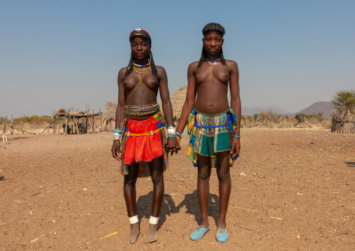 Muhacaona tribe women, Cunene Province, Oncocua, Angola