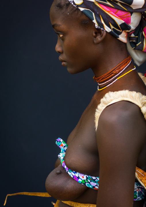 Portrait of a Mucubal tribe woman, Namibe Province, Virei, Angola