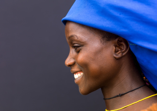 Mucubal tribe woman wearing a blue headwear, Namibe Province, Virei, Angola